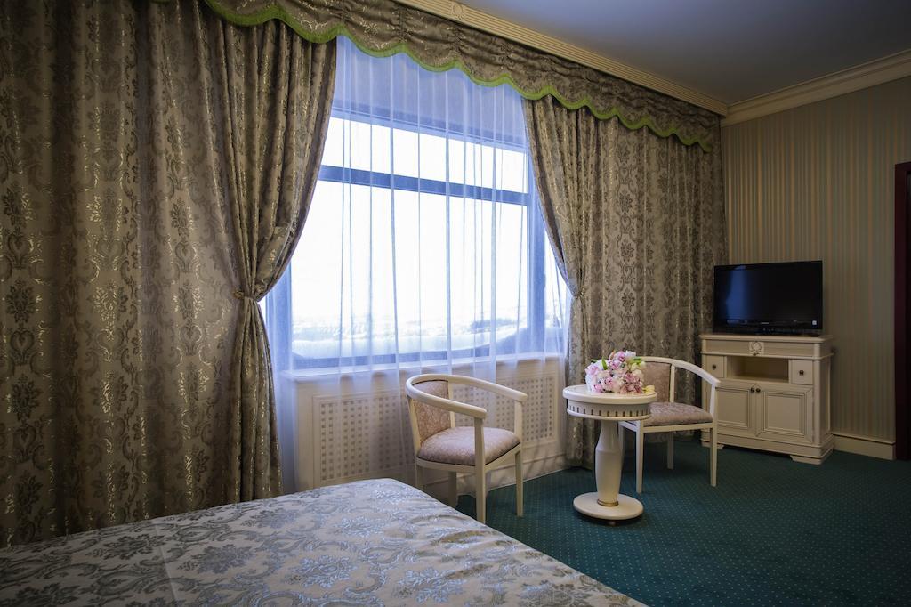 Pensiunea Crystal II Valea Lupului (Iasi) Quarto foto